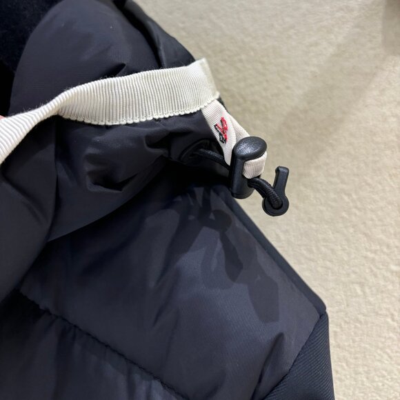 Moncler Grenoble Hooded paneled twill and quilted stretch-shell down jacket - Picture 8 of 11